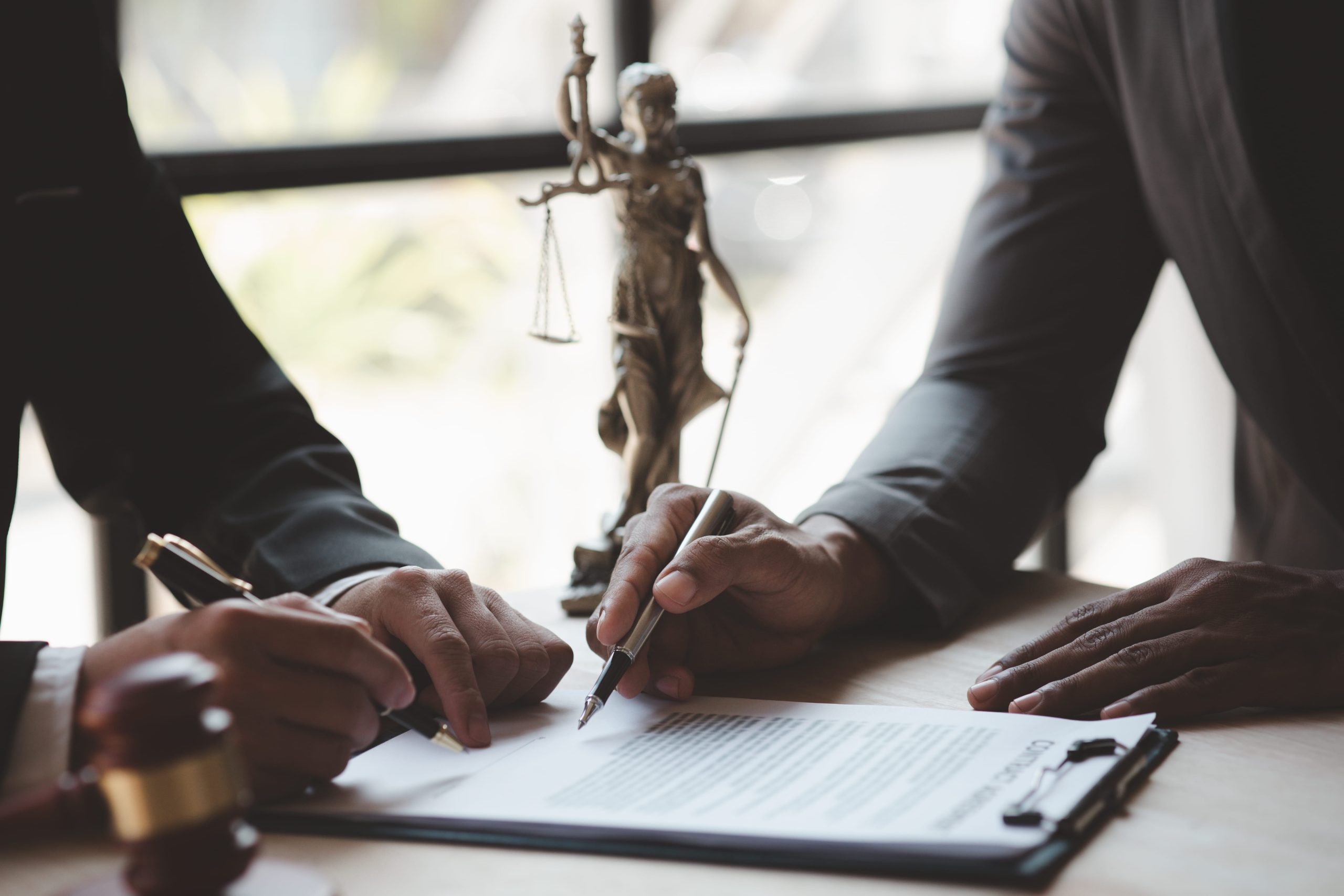 What to Expect From a Personal Injury Case Evaluation at LA Injury Lawyers